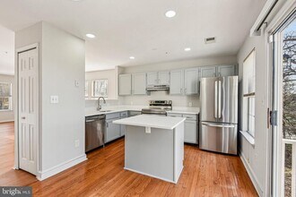 1440 Nutwood Ct in Crofton, MD - Building Photo - Building Photo