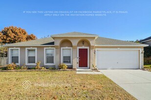 1913 Maury Rd in St. Cloud, FL - Building Photo