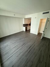 36 NW 32nd St, Unit B02 in Miami, FL - Building Photo - Building Photo