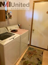 373 Muirfield Ct in Dakota Dunes, SD - Building Photo - Building Photo