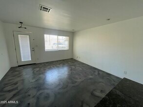 3416 N 37th St in Phoenix, AZ - Building Photo - Building Photo