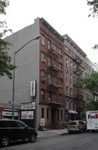 409 East 74 Street in New York, NY - Building Photo - Building Photo