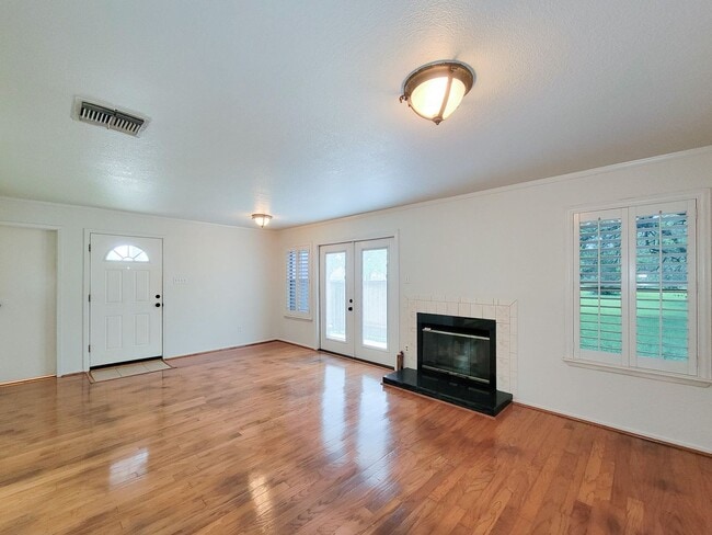 property at 418 Garland Dr