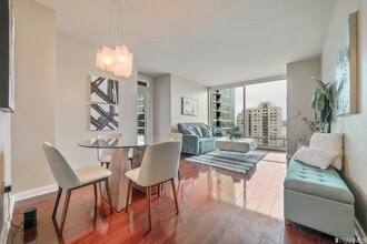 425 1st St in San Francisco, CA - Building Photo - Building Photo