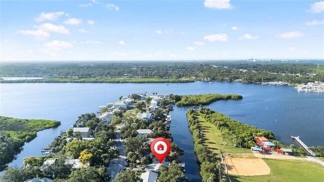 8825 Oak St in Riverview, FL - Building Photo - Building Photo