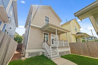 1053 W 16th St in Houston, TX - Building Photo - Building Photo