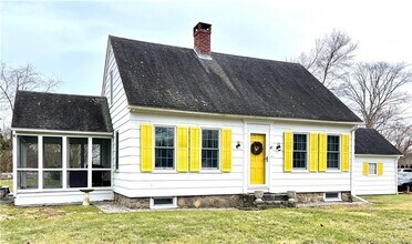 43 Neck Rd in Madison, CT - Building Photo - Building Photo