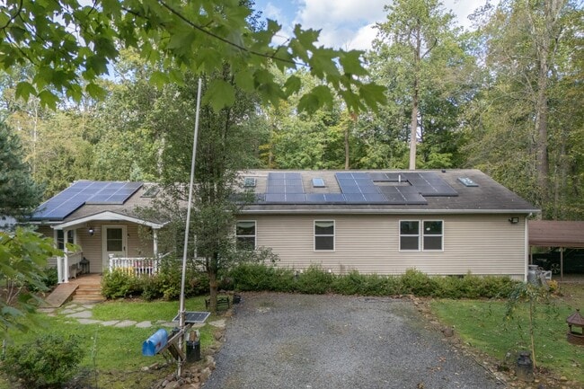property at 19 9th St