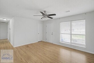 799 Wildwood Dr in Hinesville, GA - Building Photo - Building Photo