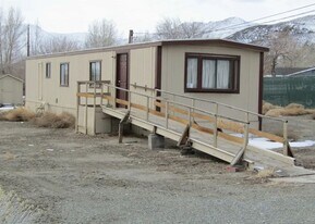 1 2nd S St in Yerington, NV - Building Photo