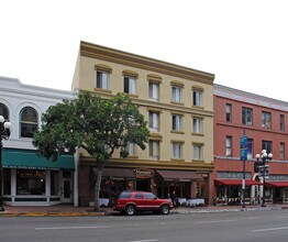 729-733 4th Ave in San Diego, CA - Building Photo - Building Photo