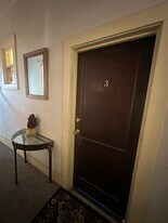 517 Sullivan St, Unit 3 in Miami, AZ - Building Photo