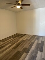 220 W 9th St, Unit 402 in Florence, AZ - Building Photo