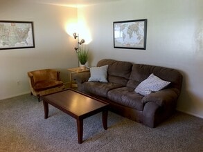 523 N Bryan Ave, Unit #2 in Fort Collins, CO - Foto de edificio - Building Photo