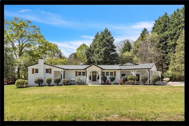 property at 405 Playground Rd