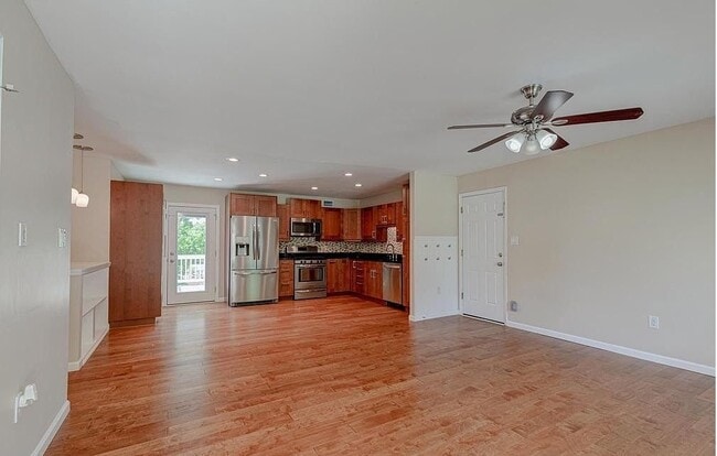 6510 Carriage Dr in Alexandria, VA - Building Photo - Building Photo