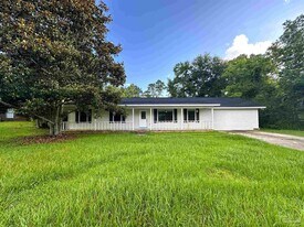 4626 Pebble Creek Dr in Pensacola, FL - Building Photo
