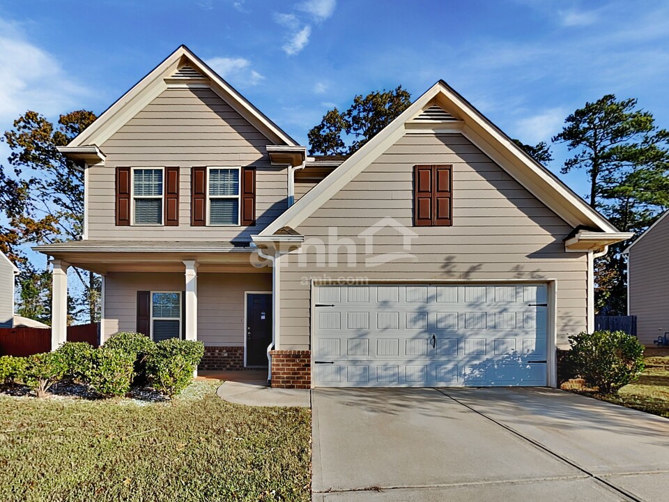 4055 Clay Ct SE in Conyers, GA - Building Photo