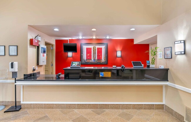 Furnished Studio-Columbus - Tuttle in Dublin, OH - Building Photo - Building Photo