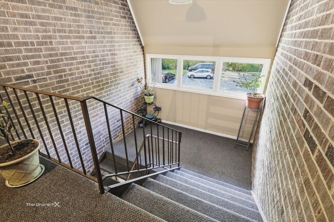 144 E Bailey Rd in Naperville, IL - Building Photo - Building Photo