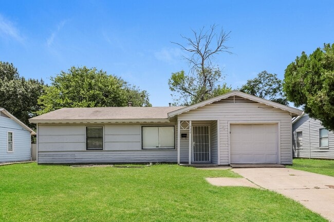 property at 720 Emberwood Dr