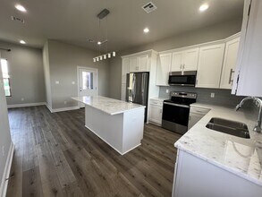 113 Firethorn Dr in Youngsville, LA - Building Photo - Building Photo