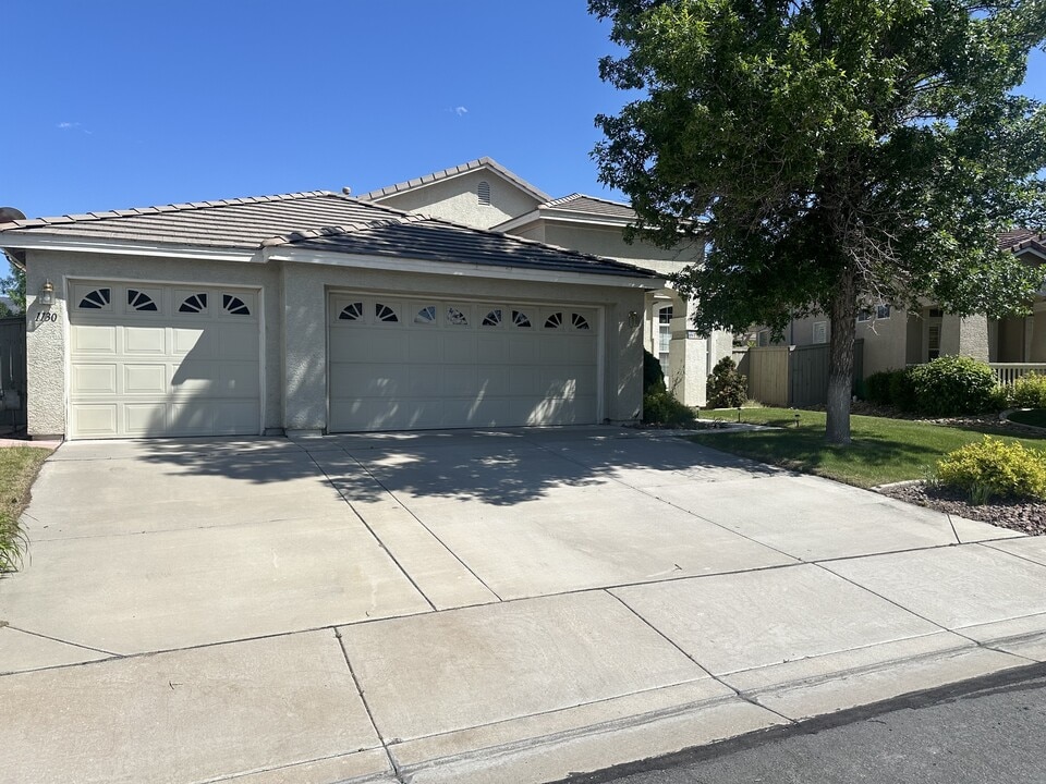 1130 Broadview Ct in Reno, NV - Building Photo