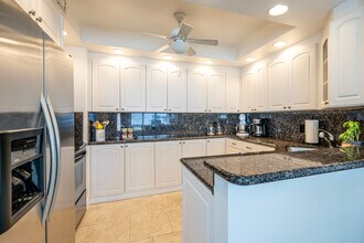 3700 Galt Ocean Dr, Unit 607 in Fort Lauderdale, FL - Foto de edificio - Building Photo