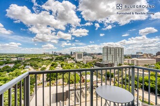 615 W 7th St in Austin, TX - Building Photo - Building Photo