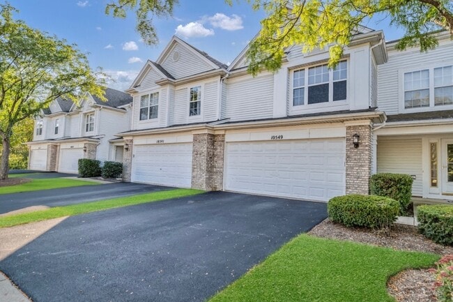10549 Wakefield Ln in Huntley, IL - Building Photo - Building Photo