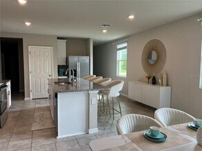 17200 Cagan Crossings Blvd in Clermont, FL - Building Photo - Building Photo
