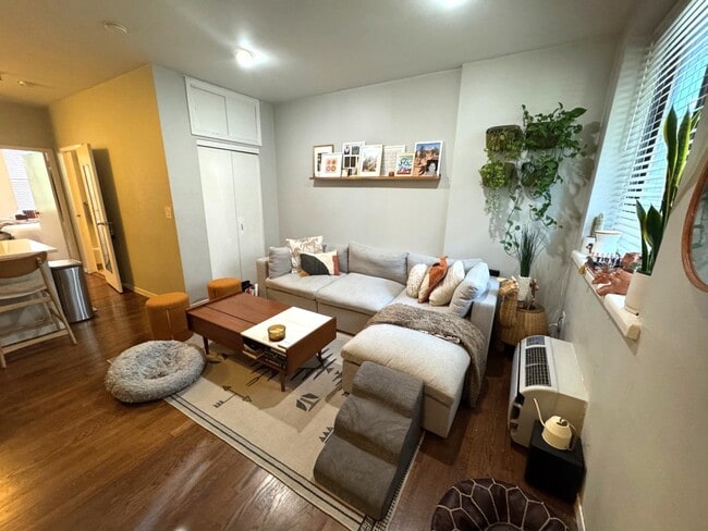 41 1st St in Hoboken, NJ - Building Photo - Building Photo