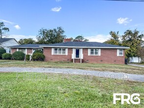 1915 N Berkeley Blvd in Goldsboro, NC - Building Photo - Building Photo