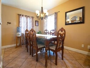 4525 W 137th St in Hawthorne, CA - Foto de edificio - Building Photo