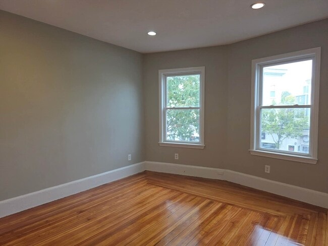 574 Washington St in Boston, MA - Building Photo - Building Photo
