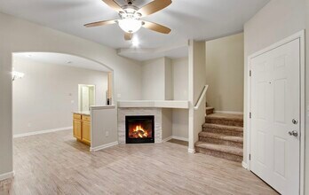 3331 Apple Blossom Ln in Greeley, CO - Building Photo - Building Photo