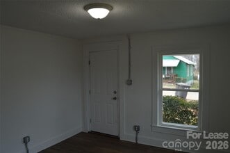 709 S Elm St in Statesville, NC - Building Photo - Building Photo