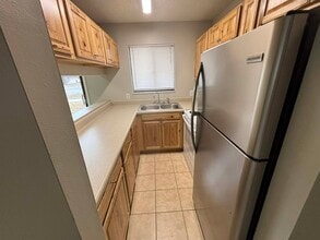 3858 NW Huntsboro St, Unit 3858 NW Huntsboro St 103 in Lake City, FL - Building Photo - Building Photo