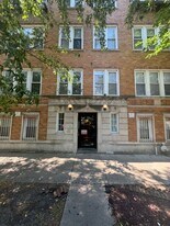 6812 N Wayne Ave in Chicago, IL - Building Photo