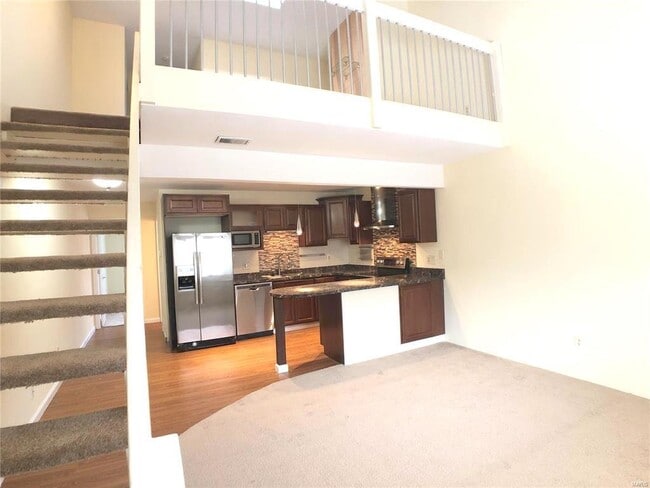 425 Ponderosa Ave in O'Fallon, IL - Building Photo - Building Photo