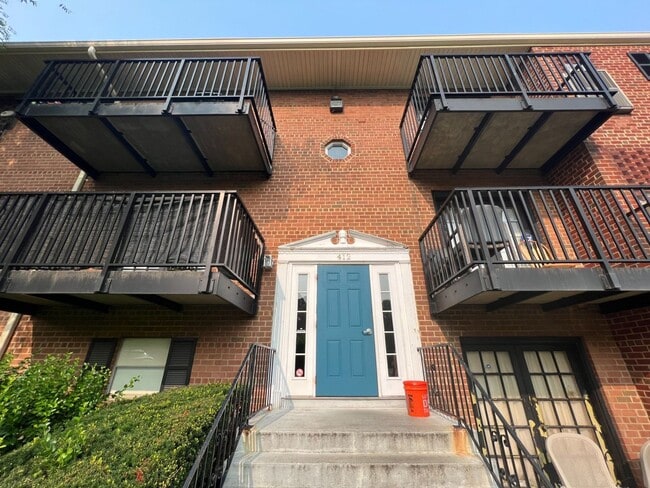 property at 412 N Armistead St