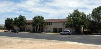 12745 Navajo Rd Apartamentos