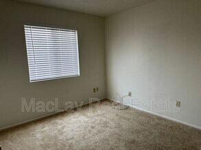 1586 W Curry Dr in Chandler, AZ - Building Photo - Building Photo