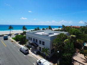 Palm Beach Ocean View Apartments in Palm Beach, FL - Building Photo - Building Photo