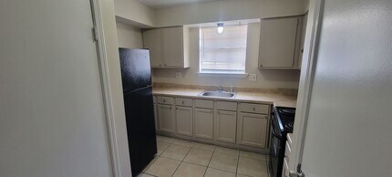 7850 Sand St in New Orleans, LA - Building Photo - Building Photo