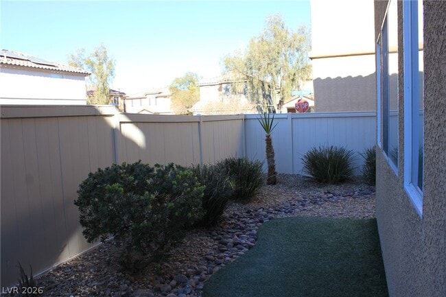 1133 Claire Rose Ave in Las Vegas, NV - Building Photo - Building Photo