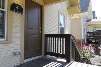 The Cottages in Omaha, NE - Building Photo - Interior Photo