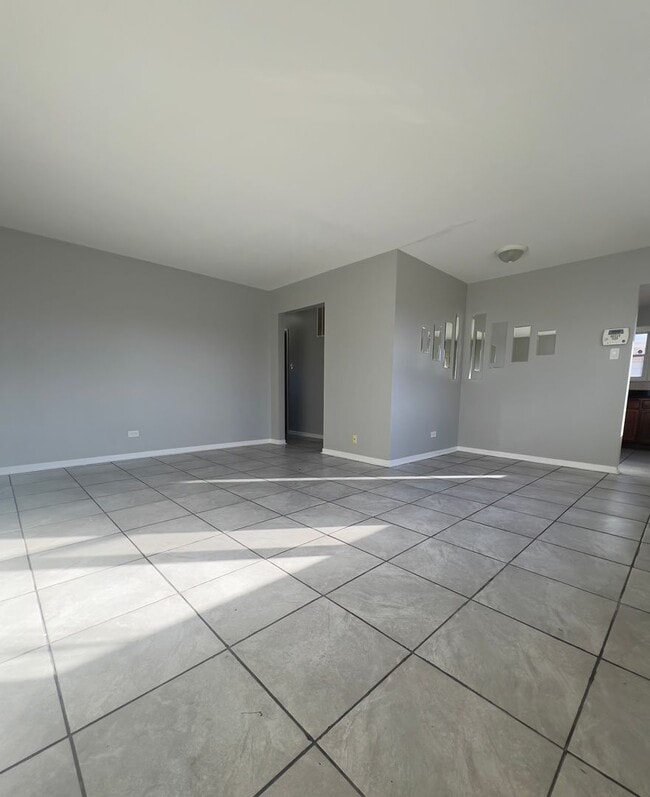 property at 1279 Greenbay Ave