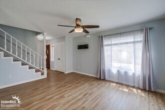 4966 Waring Rd in San Diego, CA - Building Photo - Building Photo
