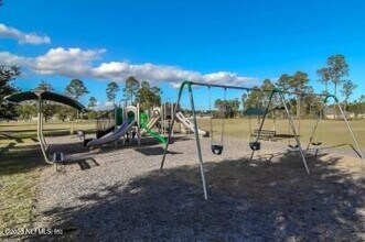 86192 Fortune Dr in Yulee, FL - Building Photo - Building Photo